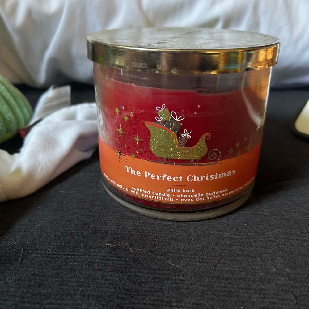 The Perfect Christmas Bath and Body Works Candle